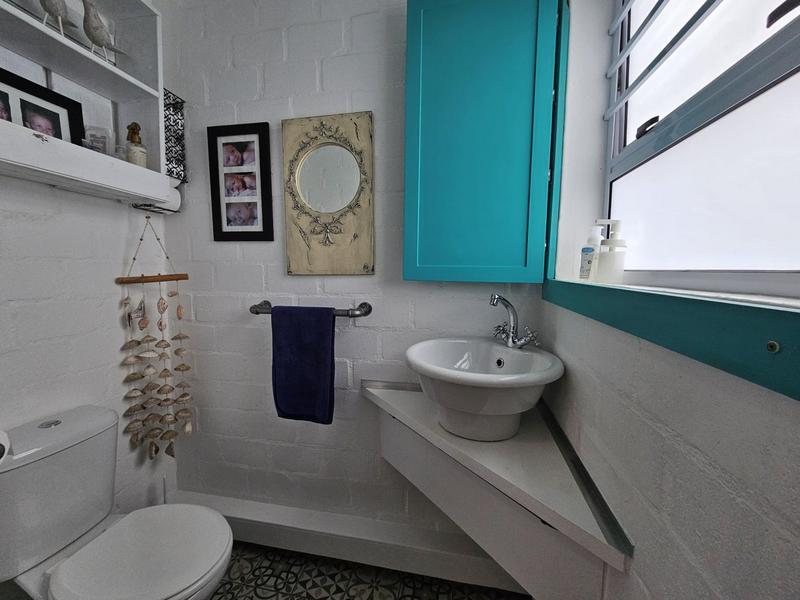 3 Bedroom Property for Sale in Golden Mile Western Cape